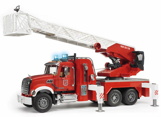 MACK Granite fire engine with water pump